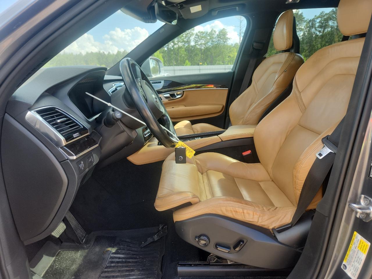 2017 Volvo Xc90 T6 VIN: YV4A22PK6H1117943 Lot: 62459765