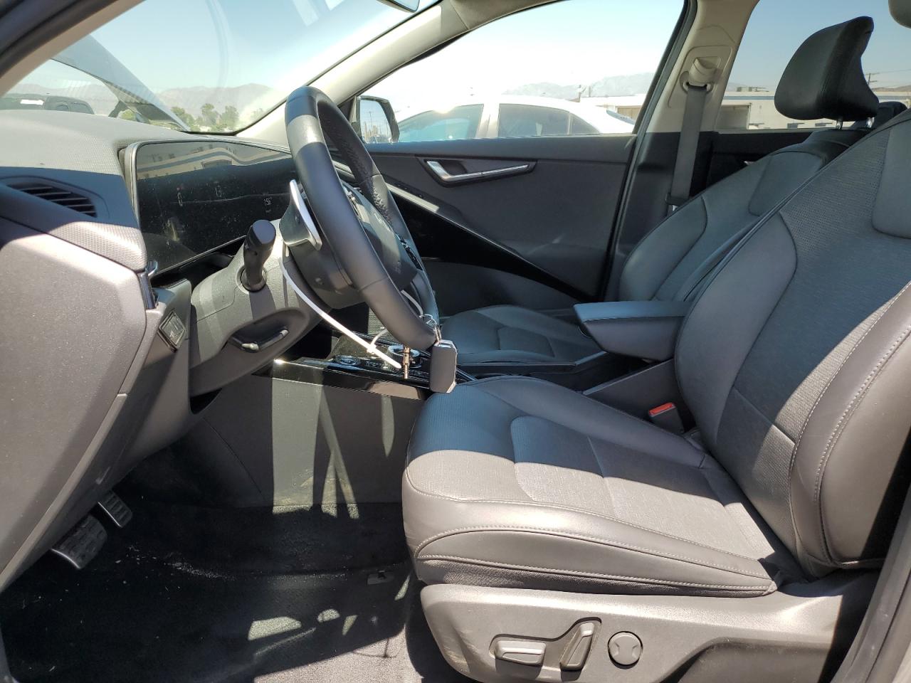 2024 Kia Niro Sx Touring VIN: KNDCR3LF8R5207725 Lot: 63698575
