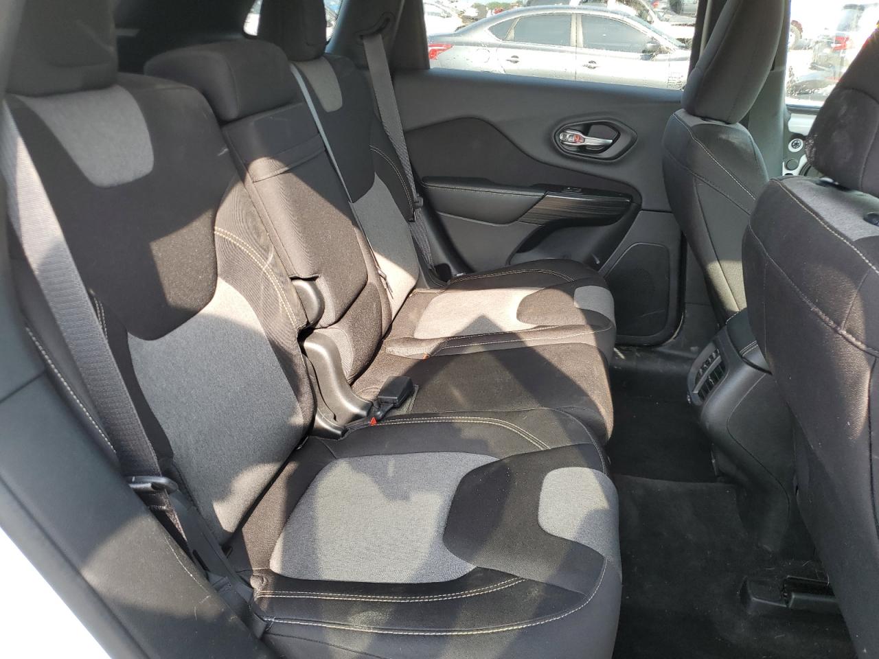 2014 Jeep Cherokee Latitude VIN: 1C4PJMCS0EW243554 Lot: 66153805