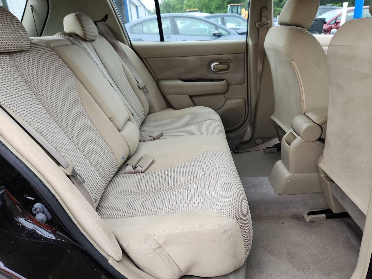 2010 Nissan Versa S VIN: 3N1BC1CP1AL458944 Lot: 64221065