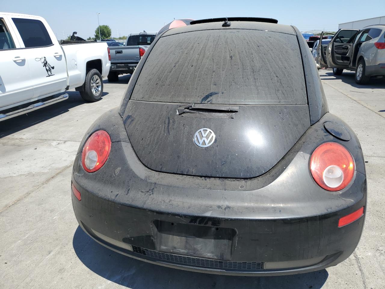 2009 Volkswagen New Beetle S VIN: 3VWRG31C49M500554 Lot: 64136175