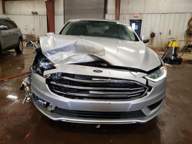  FORD FUSION 2018 Серебристый