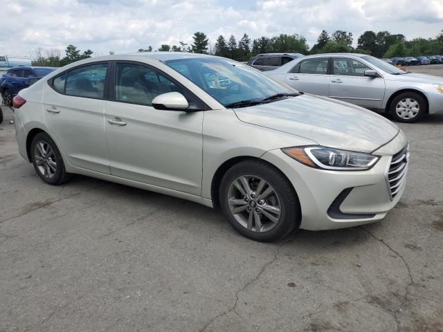  HYUNDAI ELANTRA 2018 Бежевый