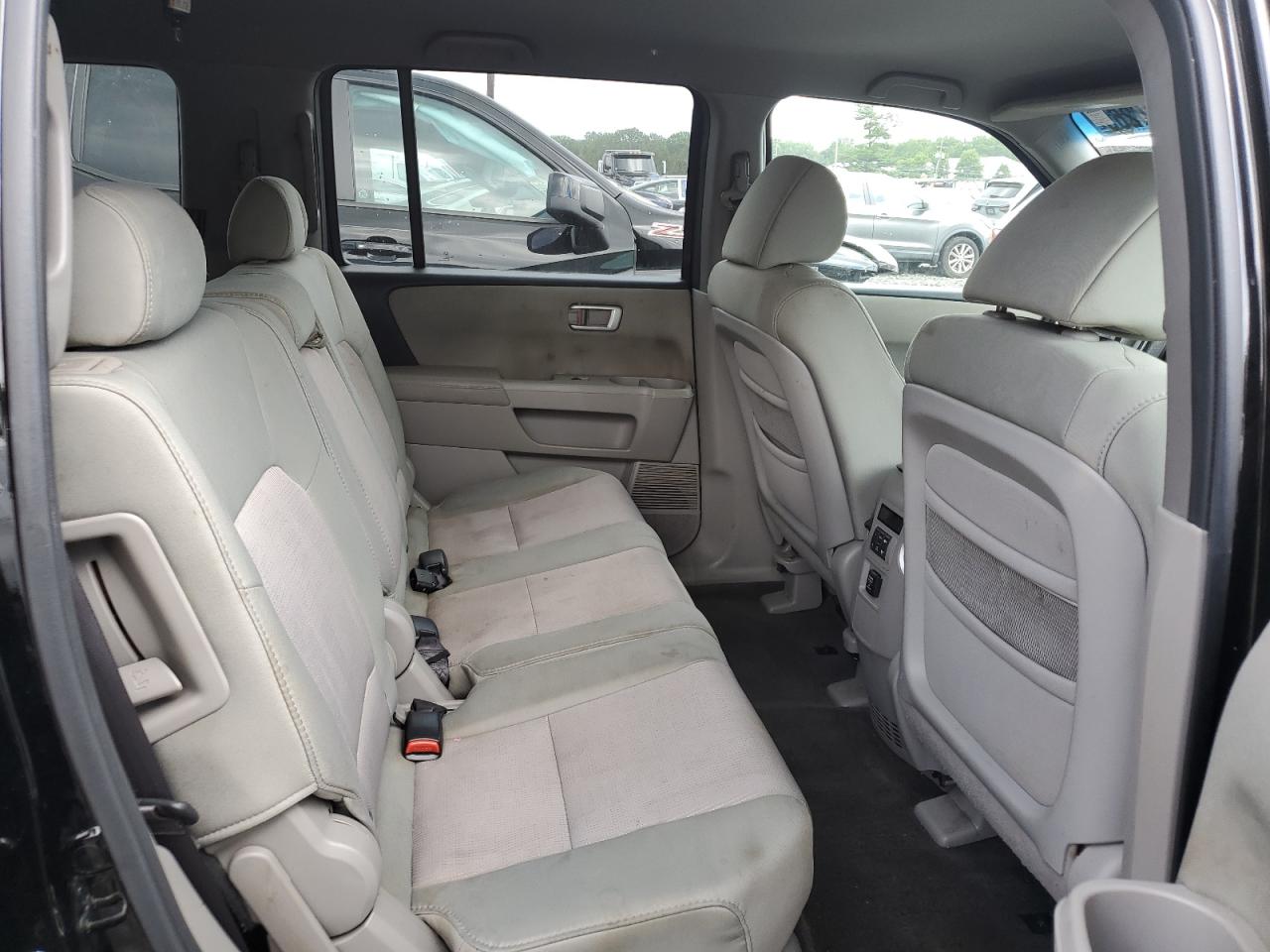 2011 Honda Pilot Ex VIN: 5FNYF4H46BB034352 Lot: 64580265