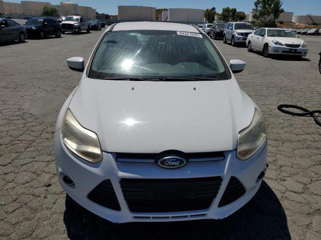  FORD FOCUS 2012 Белы