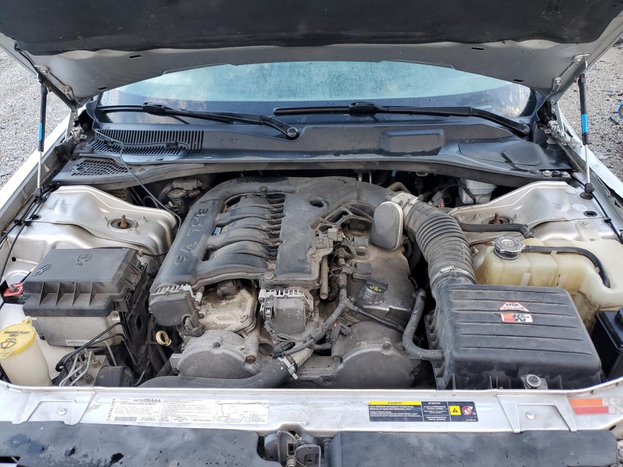 2005 Dodge Magnum Sxt VIN: 2D8FV48V15H560987 Lot: 64271215