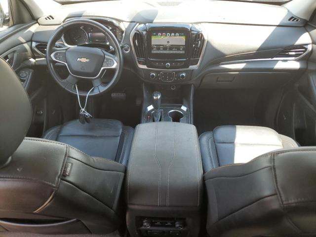  CHEVROLET TRAVERSE 2018 Srebrny