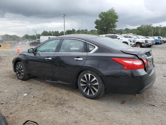  NISSAN ALTIMA 2017 Czarny