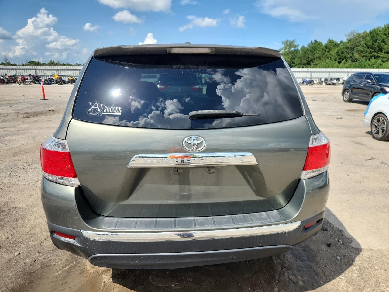 2012 Toyota Highlander Base VIN: 5TDZA3EH8CS017988 Lot: 65251325
