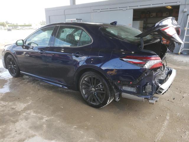  TOYOTA CAMRY 2022 Granatowy