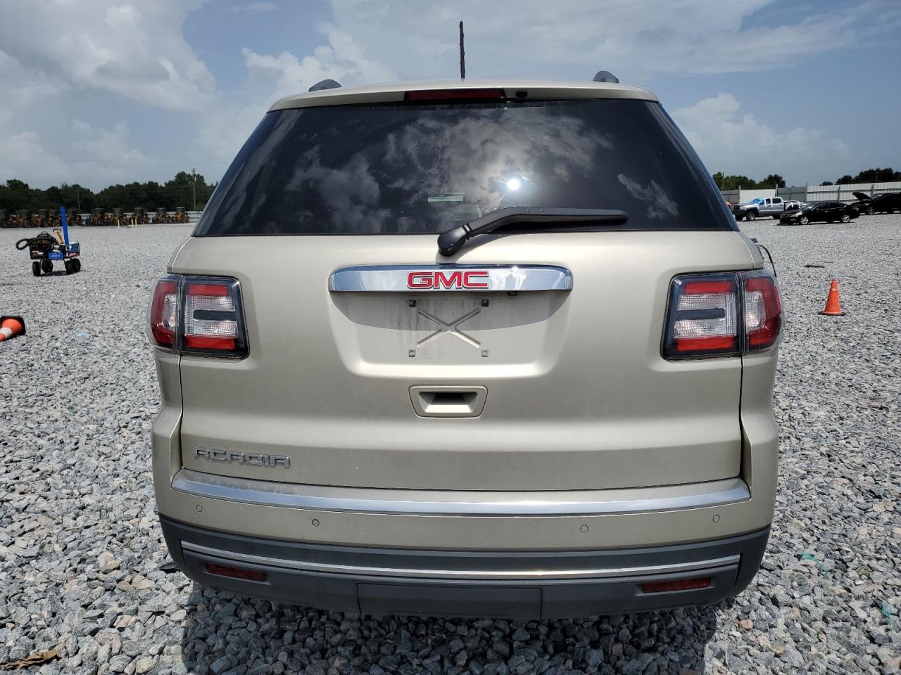 1gkkrned1fj275522 1GKKRNED1FJ275522 2015 GMC Acadia Sle