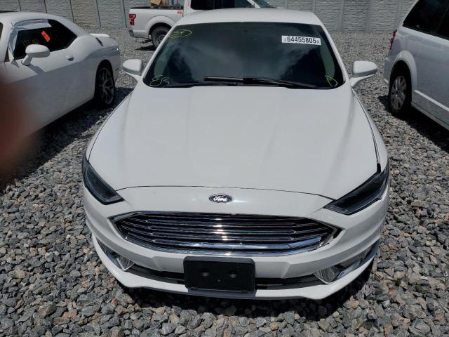  FORD FUSION 2017 Белы