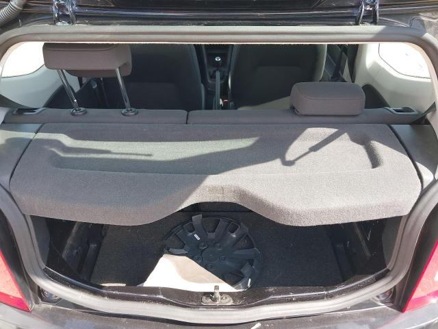 2013 VOLKSWAGEN MOVE UP