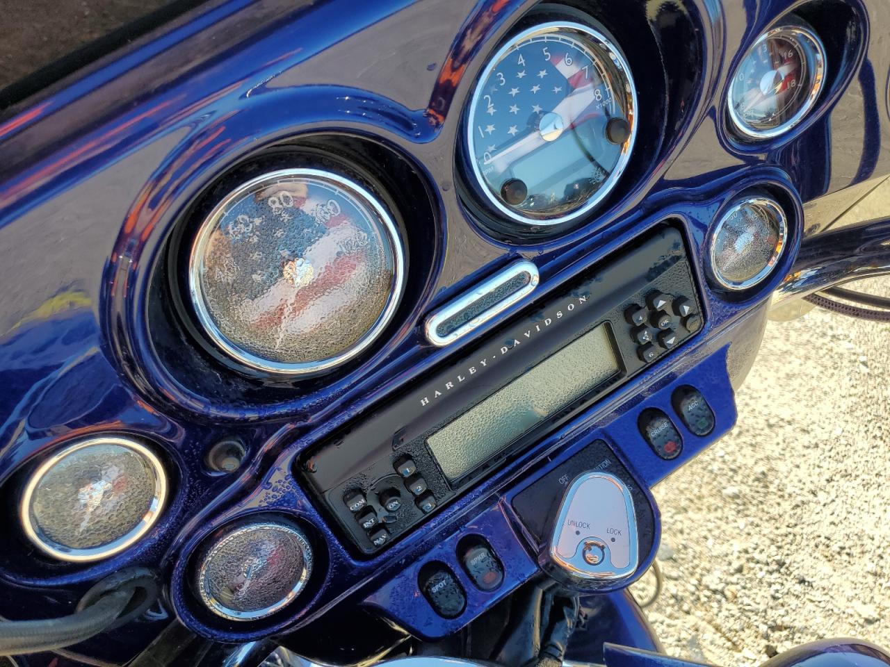 2007 Harley-Davidson Flhtcui VIN: 1HD1FC4147Y642304 Lot: 63535295