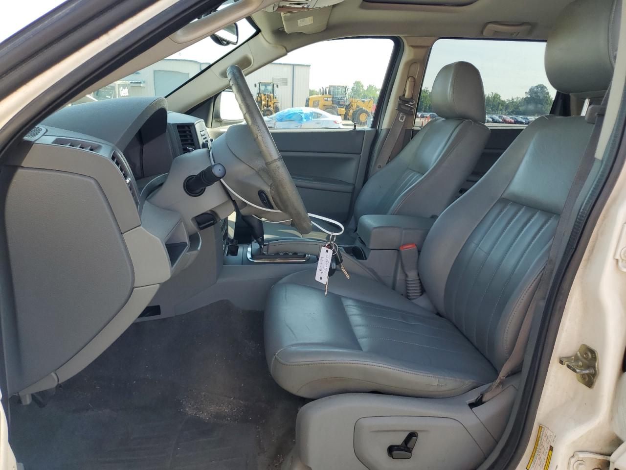2005 Jeep Grand Cherokee Laredo VIN: 1J4GR48K05C577130 Lot: 63431195
