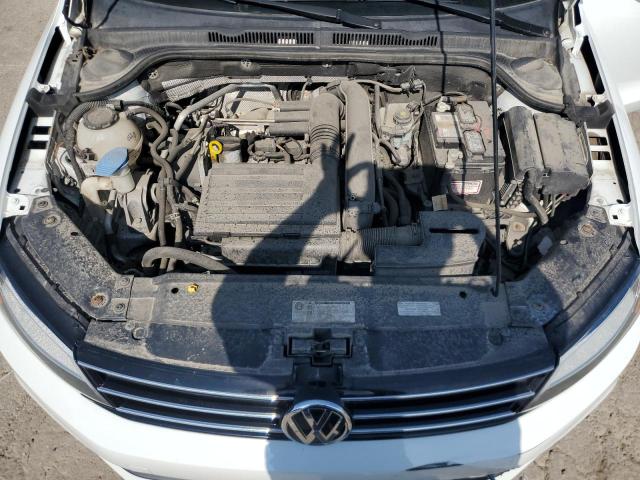 Фото: 3VW2B7AJ8JM254084