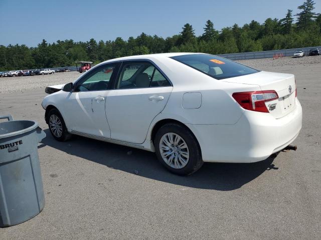  TOYOTA CAMRY 2013 Biały