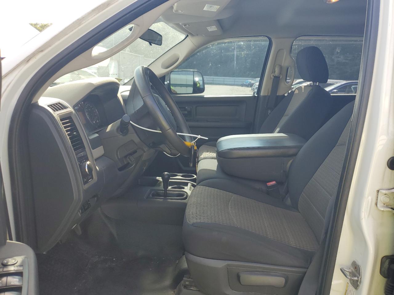2011 Dodge Ram 2500 VIN: 3D7UT2CL0BG561667 Lot: 65098765
