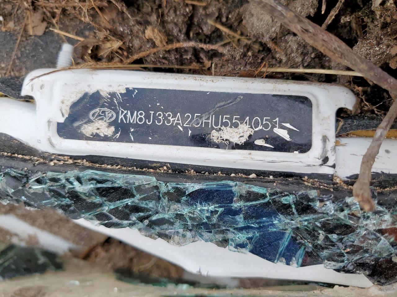 2017 Hyundai Tucson Limited VIN: KM8J33A25HU554051 Lot: 68968015