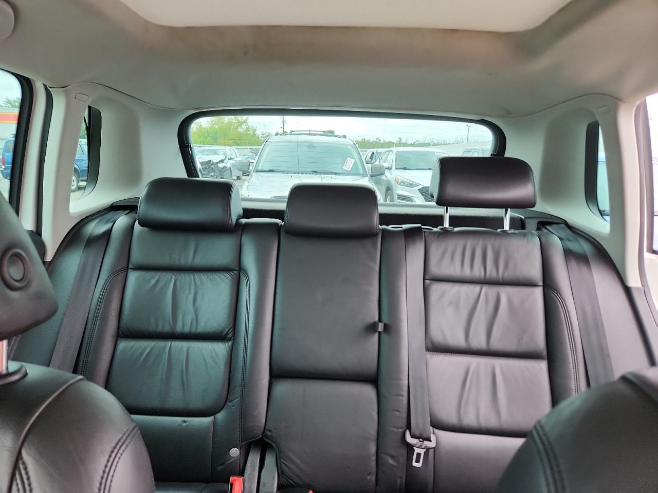 2011 Volkswagen Tiguan S VIN: WVGBV7AX8BW537368 Lot: 62708865