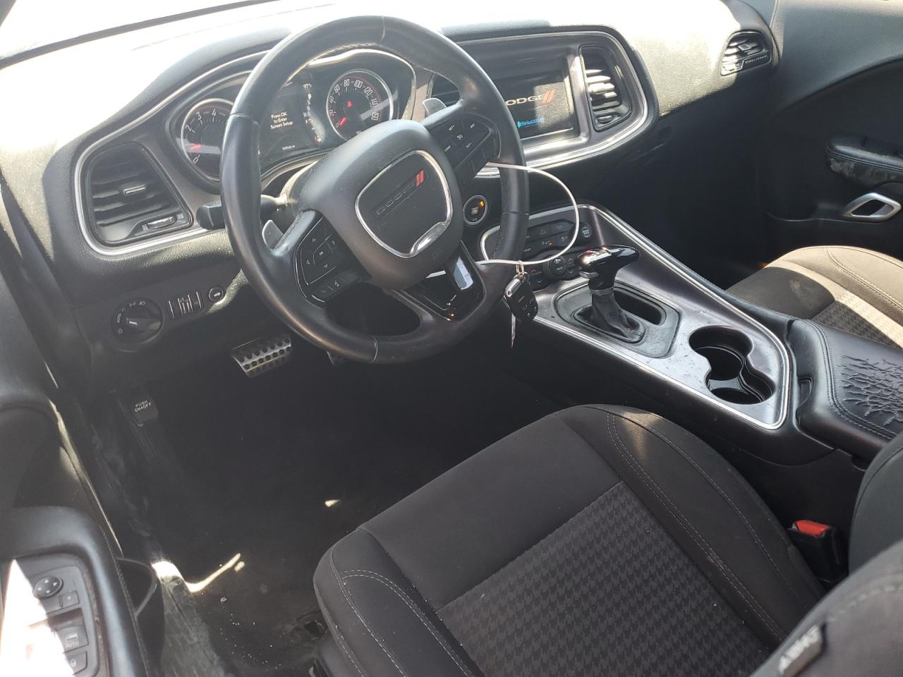 2018 Dodge Challenger Sxt VIN: 2C3CDZAG8JH236401 Lot: 64401535