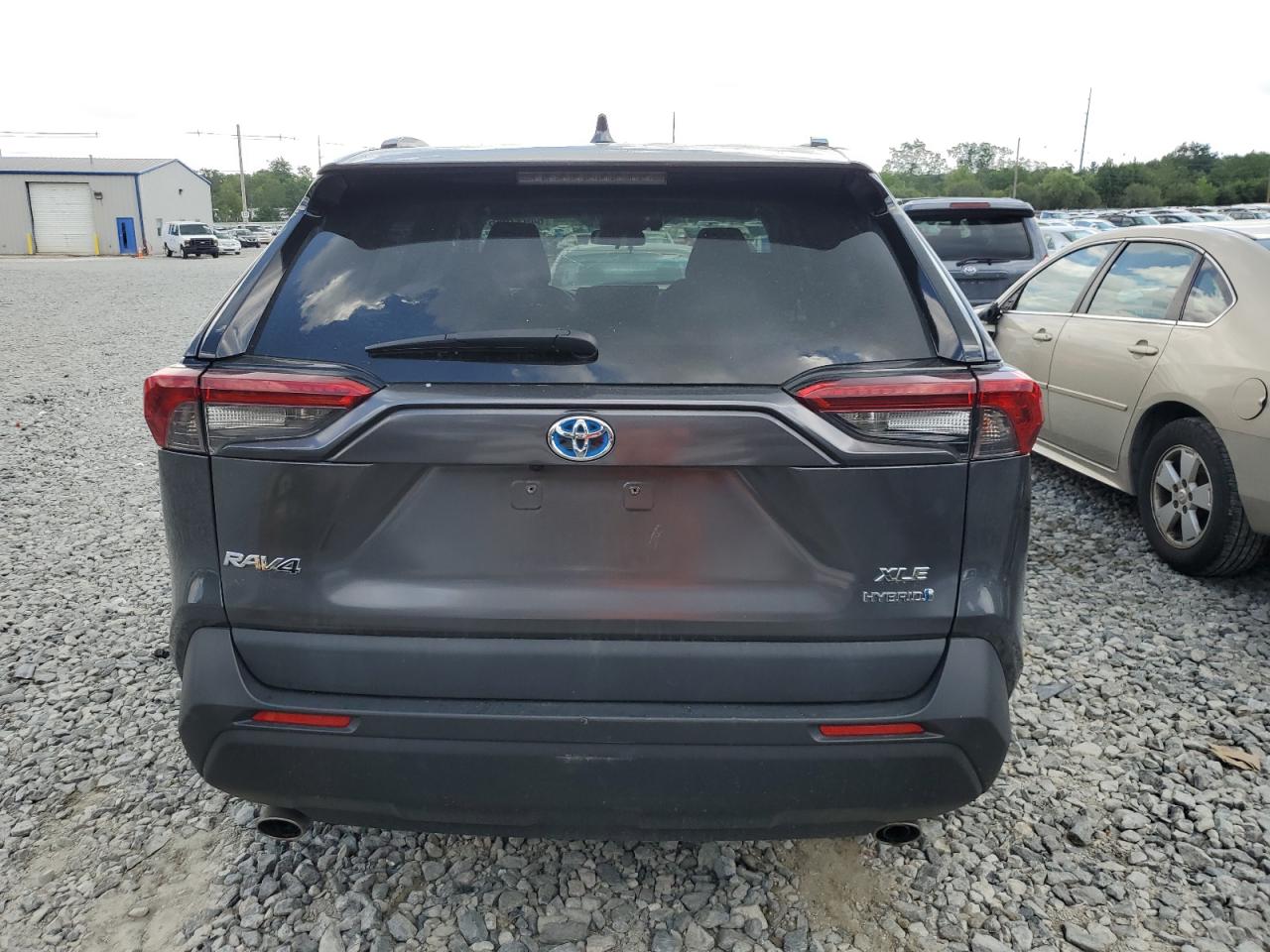 2020 Toyota Rav4 Xle VIN: 2T3RWRFV1LW093043 Lot: 64931965