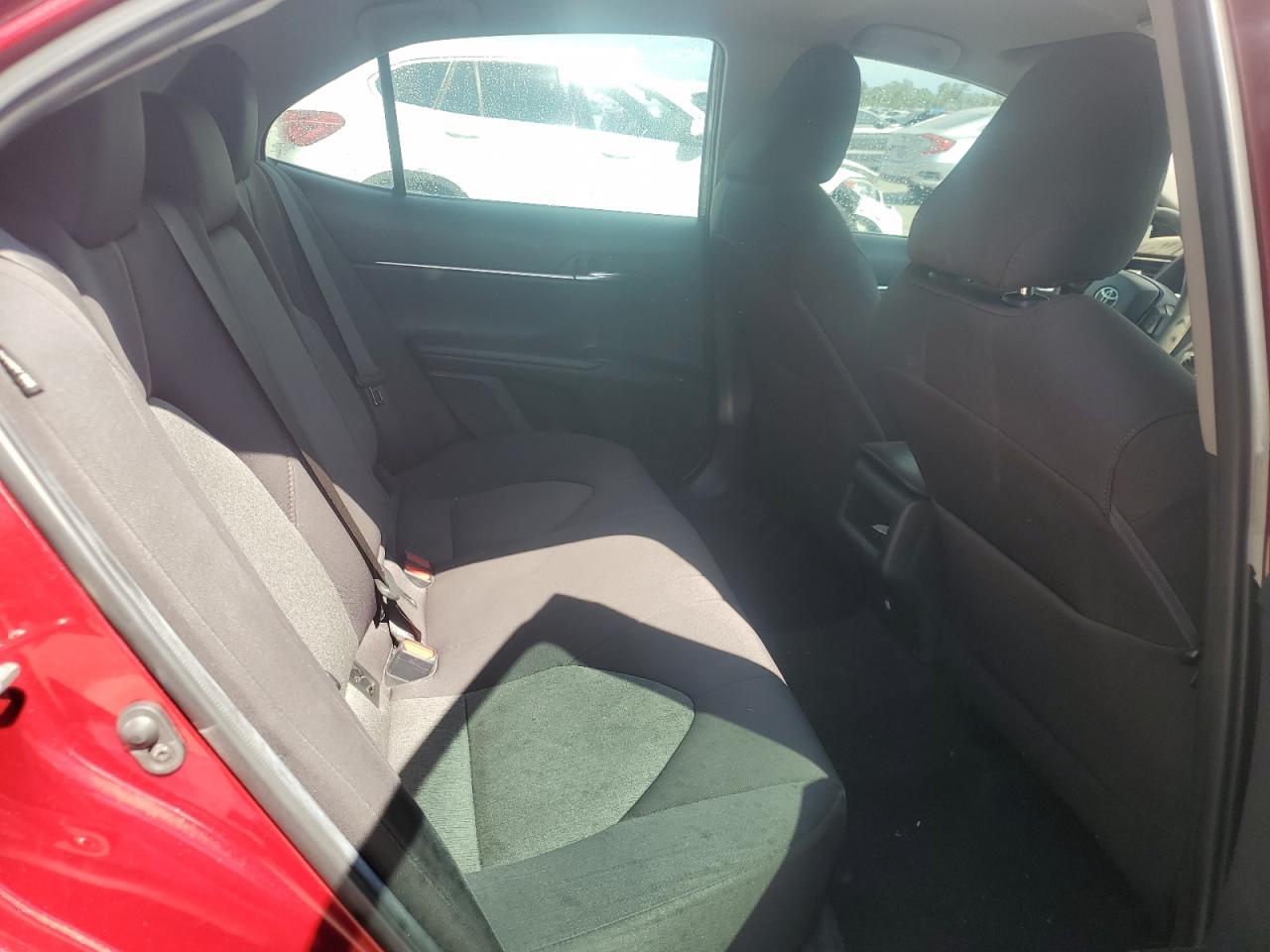 2019 Toyota Camry L VIN: 4T1B11HK4KU818033 Lot: 64055245