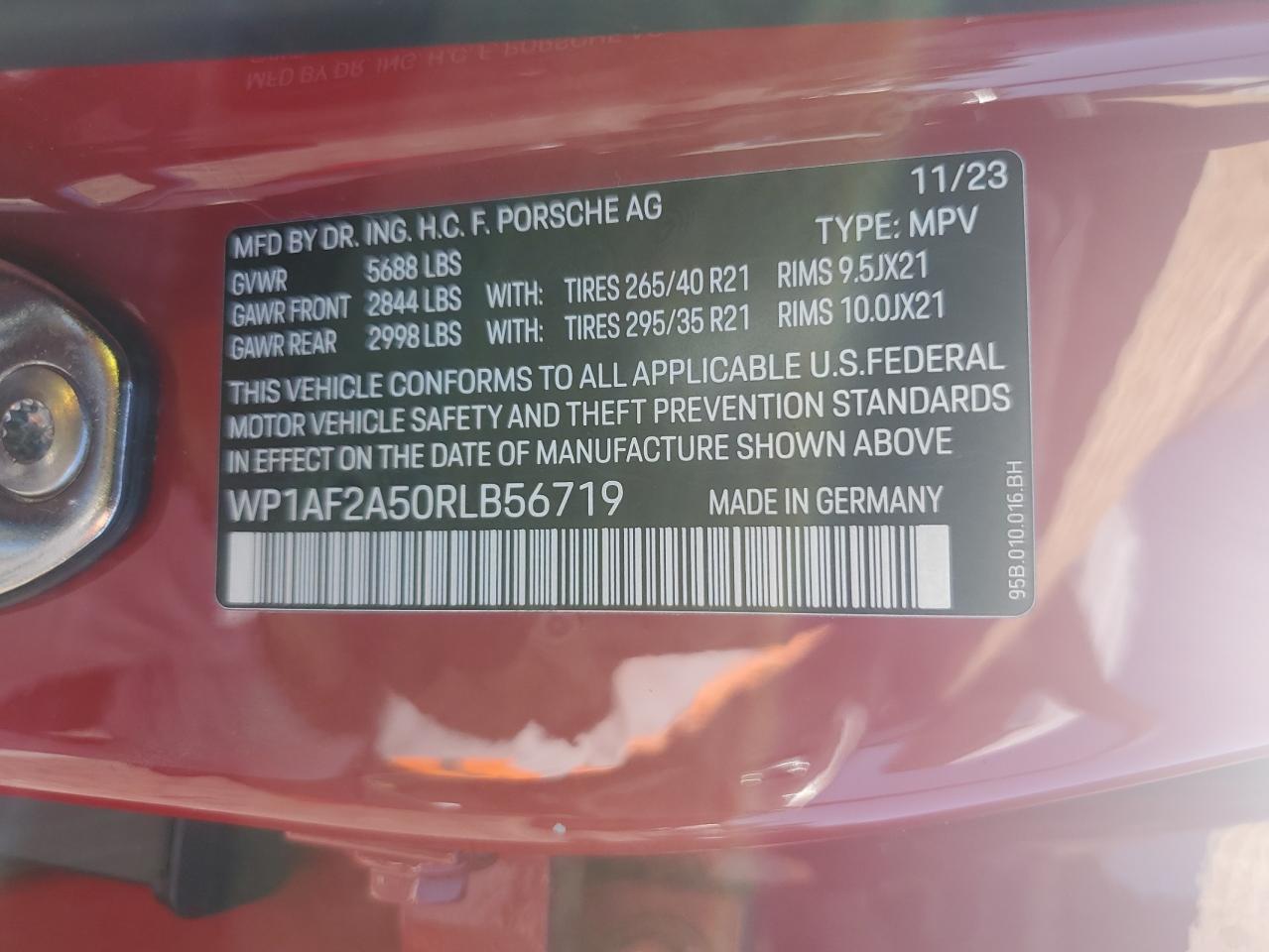 2024 Porsche Macan Gts VIN: WP1AF2A50RLB56719 Lot: 64422195