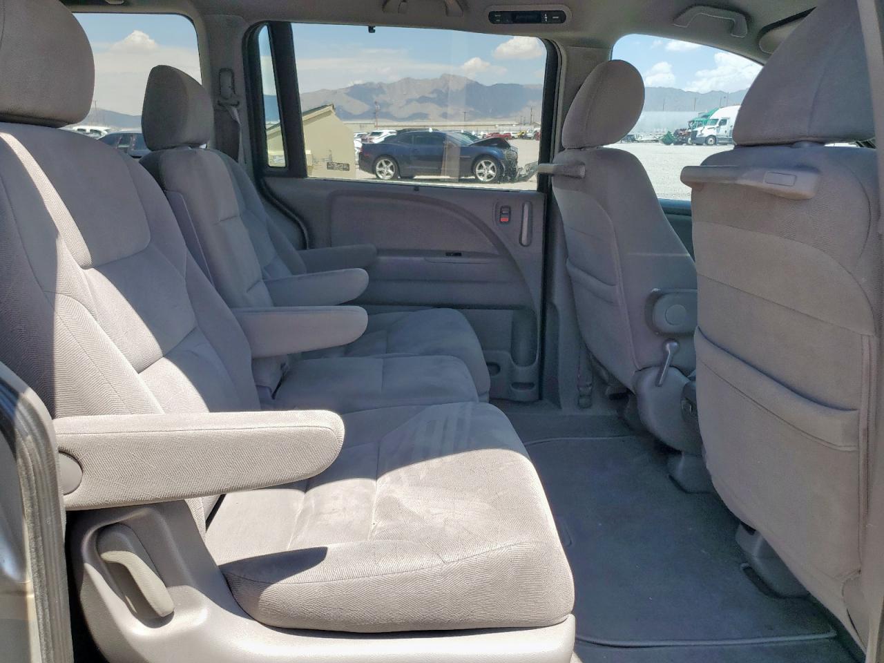 2009 Honda Odyssey Ex VIN: 5FNRL38459B015812 Lot: 63692065