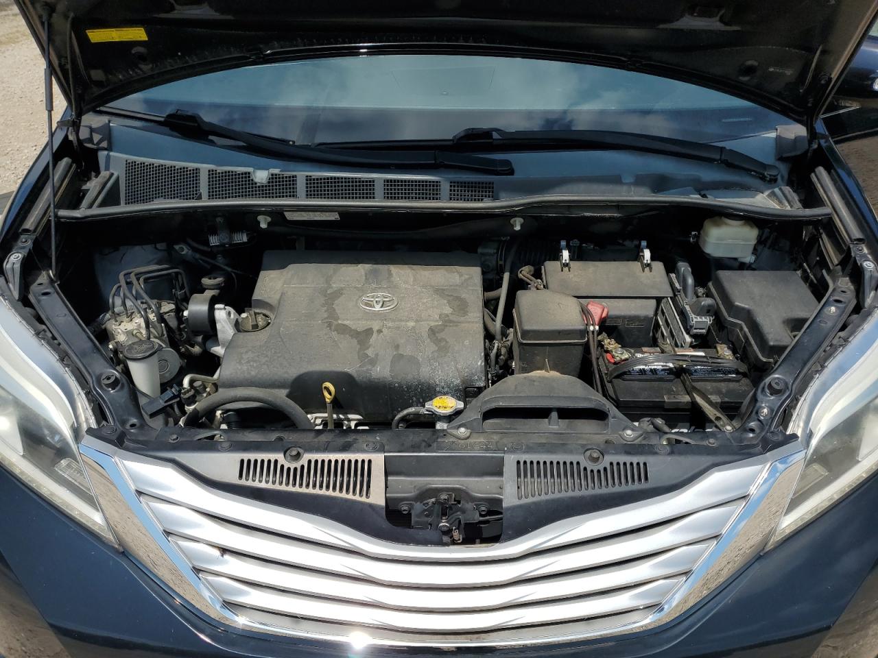 2015 Toyota Sienna Xle VIN: 5TDYK3DC1FS684761 Lot: 64335615