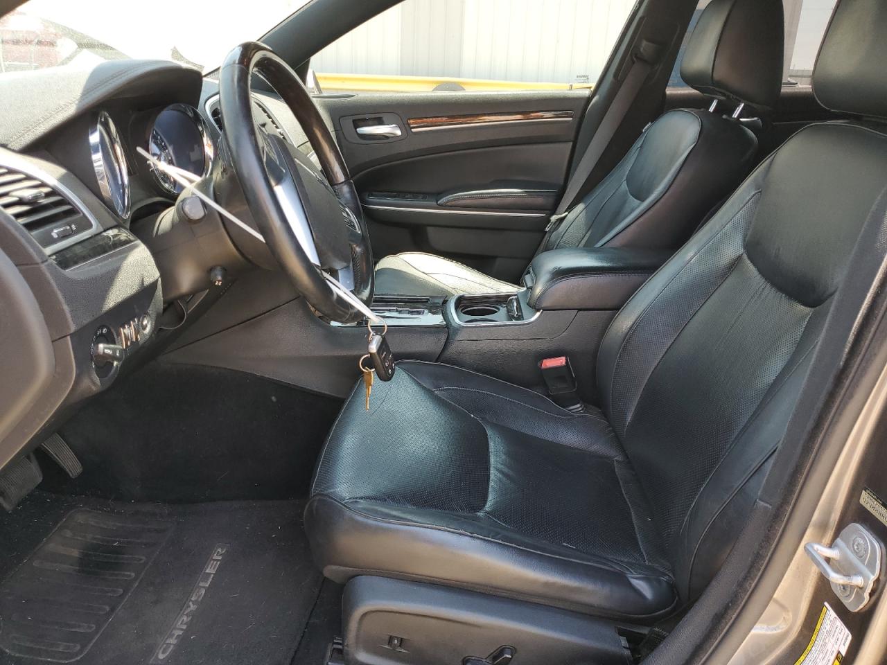 2011 Chrysler 300C VIN: 2C3CA6CT8BH558863 Lot: 63337455