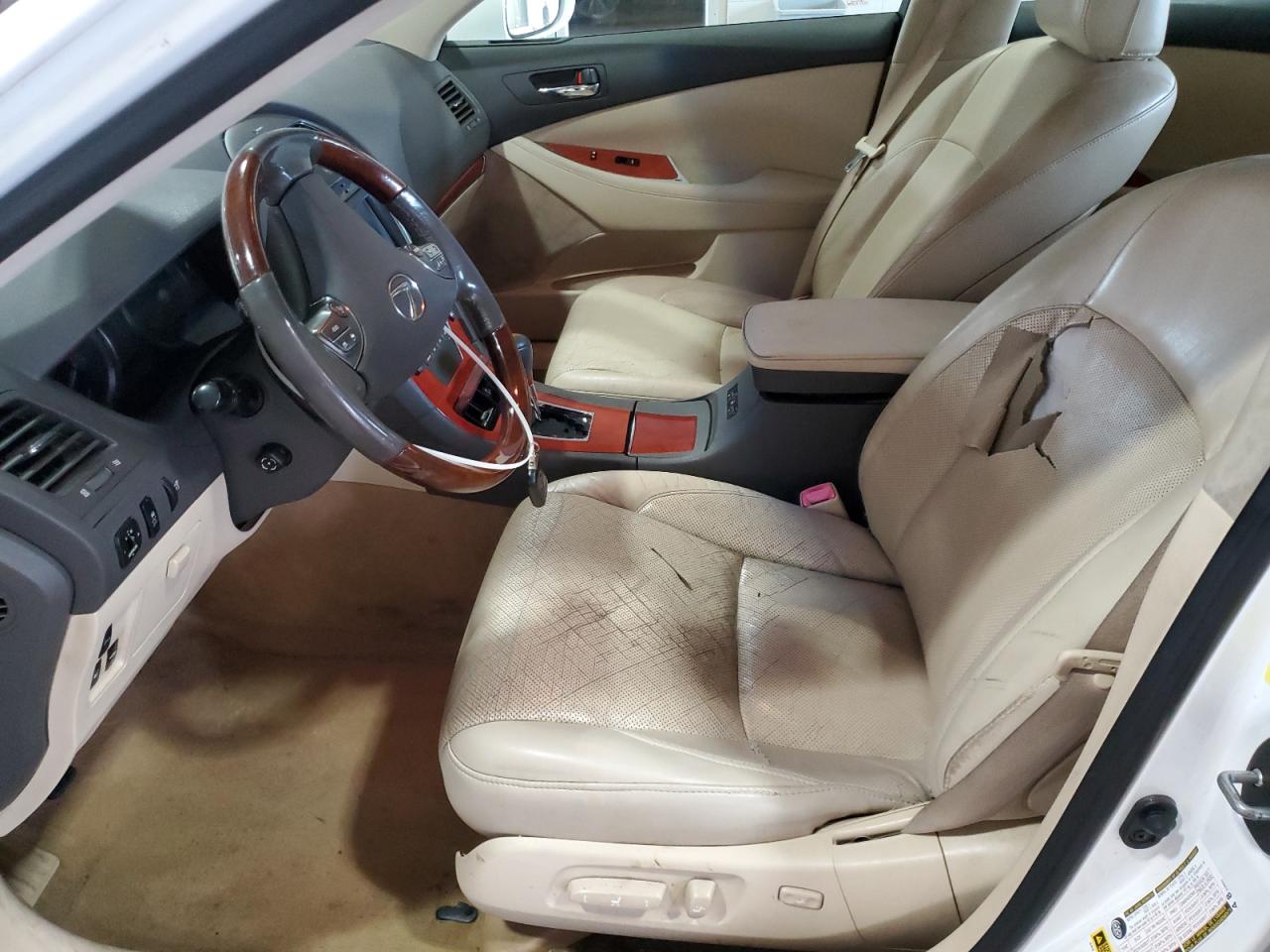 2011 Lexus Es 350 VIN: JTHBK1EG2B2415681 Lot: 64271125