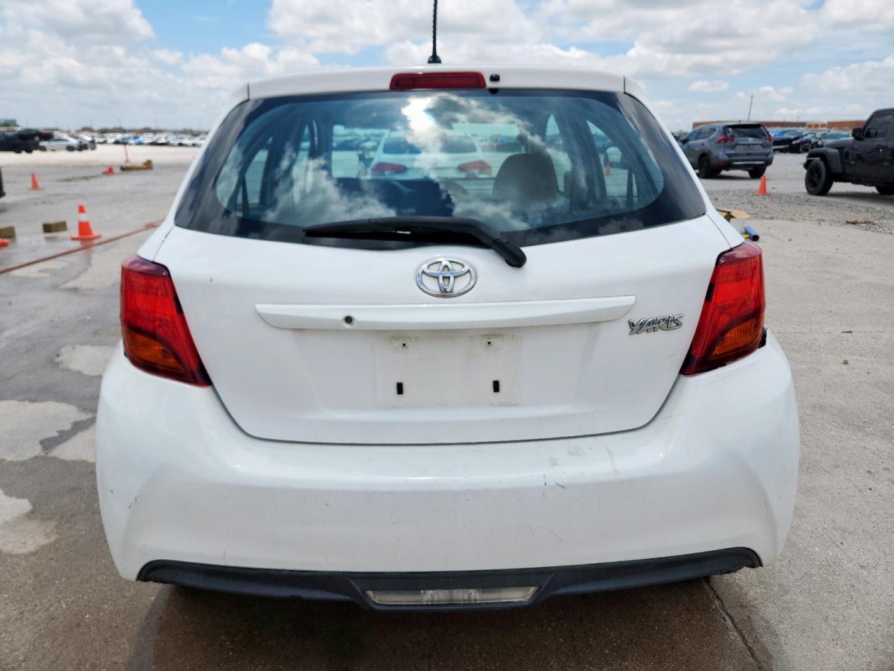 2015 Toyota Yaris VIN: VNKKTUD3XFA040656 Lot: 63286975
