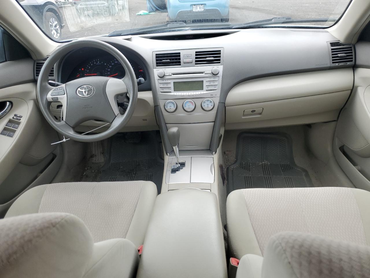 2011 Toyota Camry Base VIN: 4T1BF3EK3BU695049 Lot: 63842545