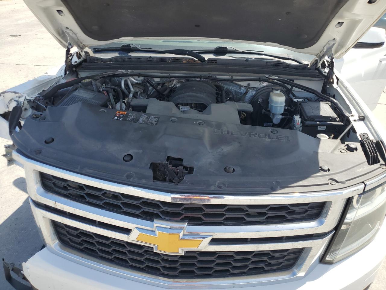 2015 Chevrolet Suburban C1500 Lt VIN: 1GNSCJKC8FR516177 Lot: 63685545