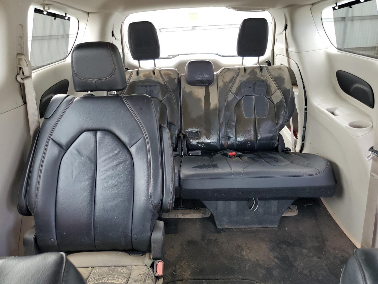 2017 Chrysler Pacifica Touring L VIN: 2C4RC1BG8HR660559 Lot: 65848465