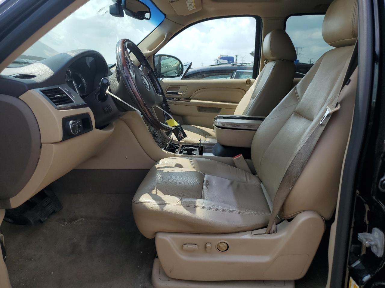 2012 Cadillac Escalade Luxury VIN: 1GYS4BEF4CR130346 Lot: 64754905