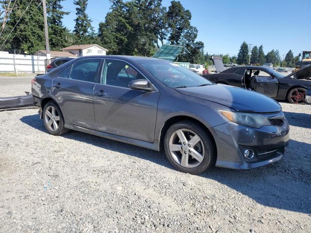 Седаны TOYOTA CAMRY 2014 Серый