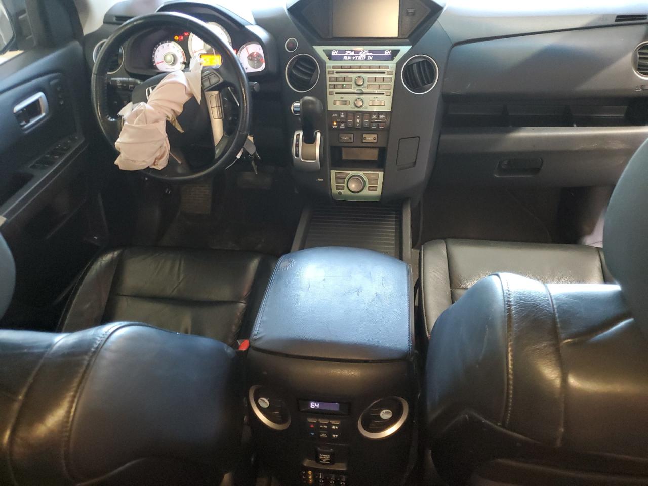2010 Honda Pilot Touring VIN: 5FNYF4H91AB033815 Lot: 65589255