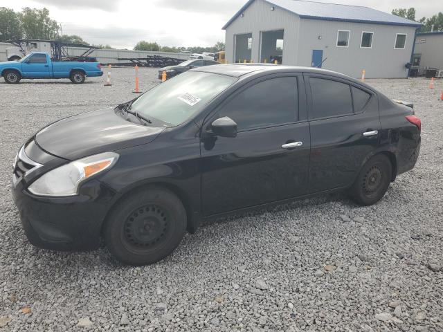 NISSAN VERSA 2015 Czarny