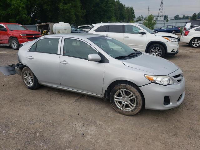  TOYOTA COROLLA 2013 Srebrny