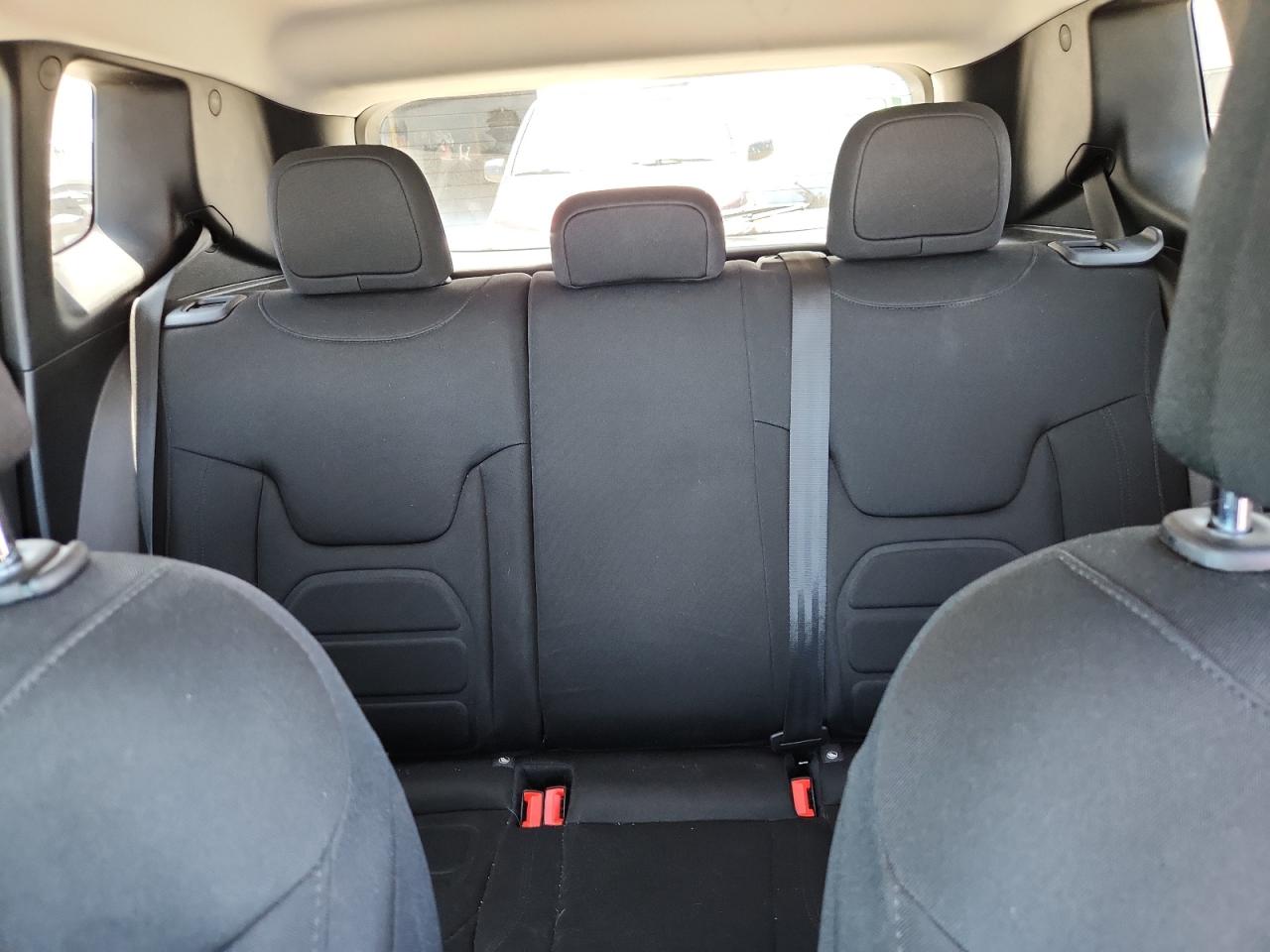 2018 Jeep Renegade Latitude VIN: ZACCJABB6JPG66418 Lot: 65214735