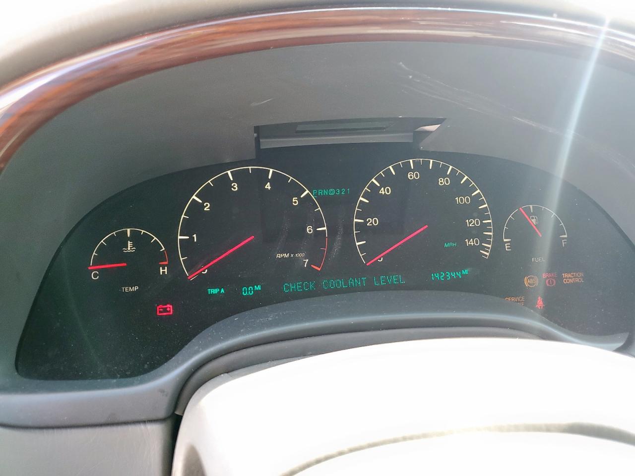 2004 Cadillac Deville Dhs VIN: 1G6KE54Y74U220213 Lot: 64277385