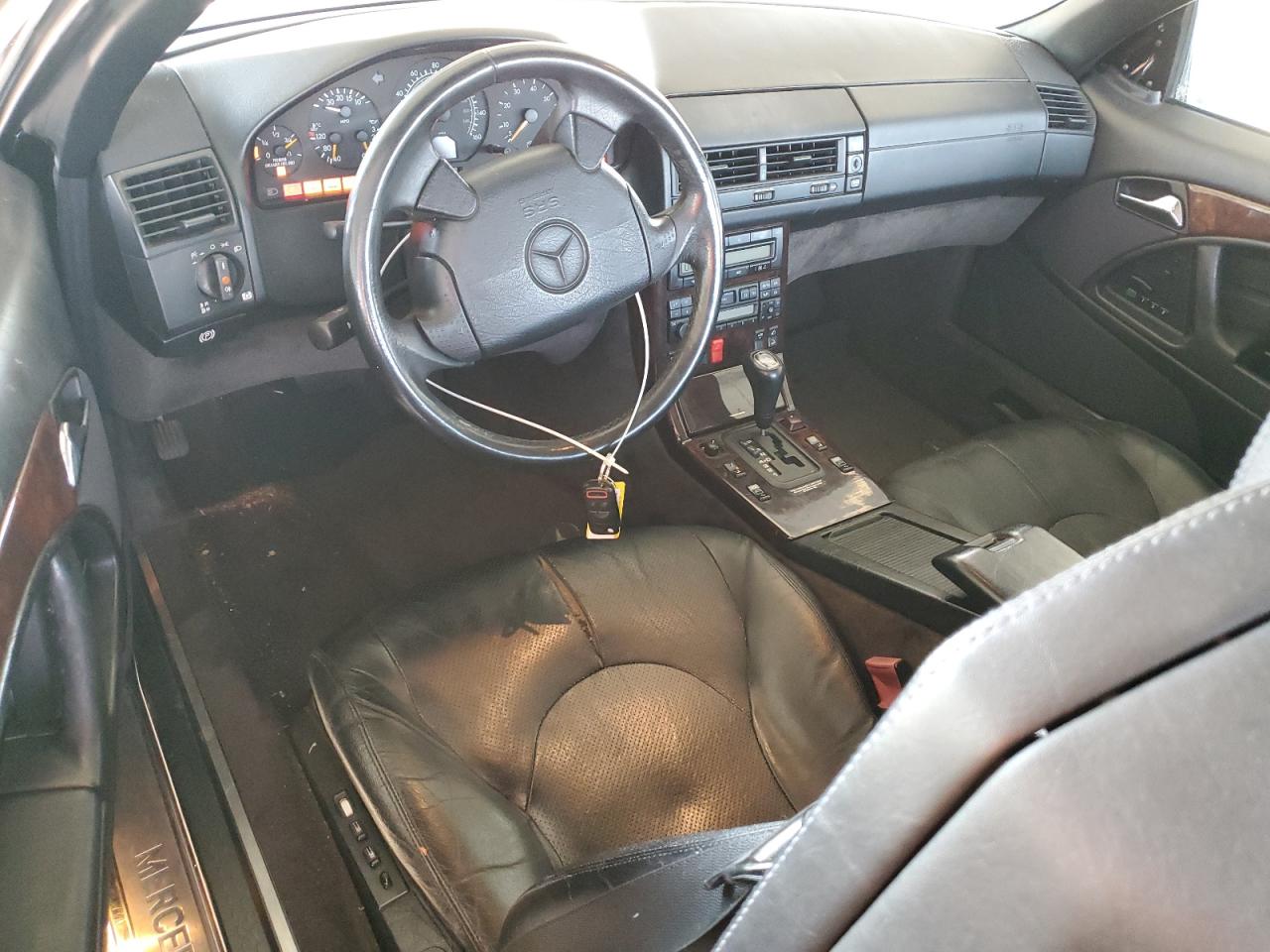 1998 Mercedes-Benz Sl 500 VIN: WDBFA67F1WF167699 Lot: 64332255