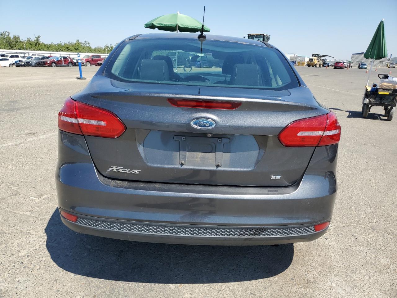 2017 Ford Focus Se VIN: 1FADP3F2XHL296801 Lot: 64671445