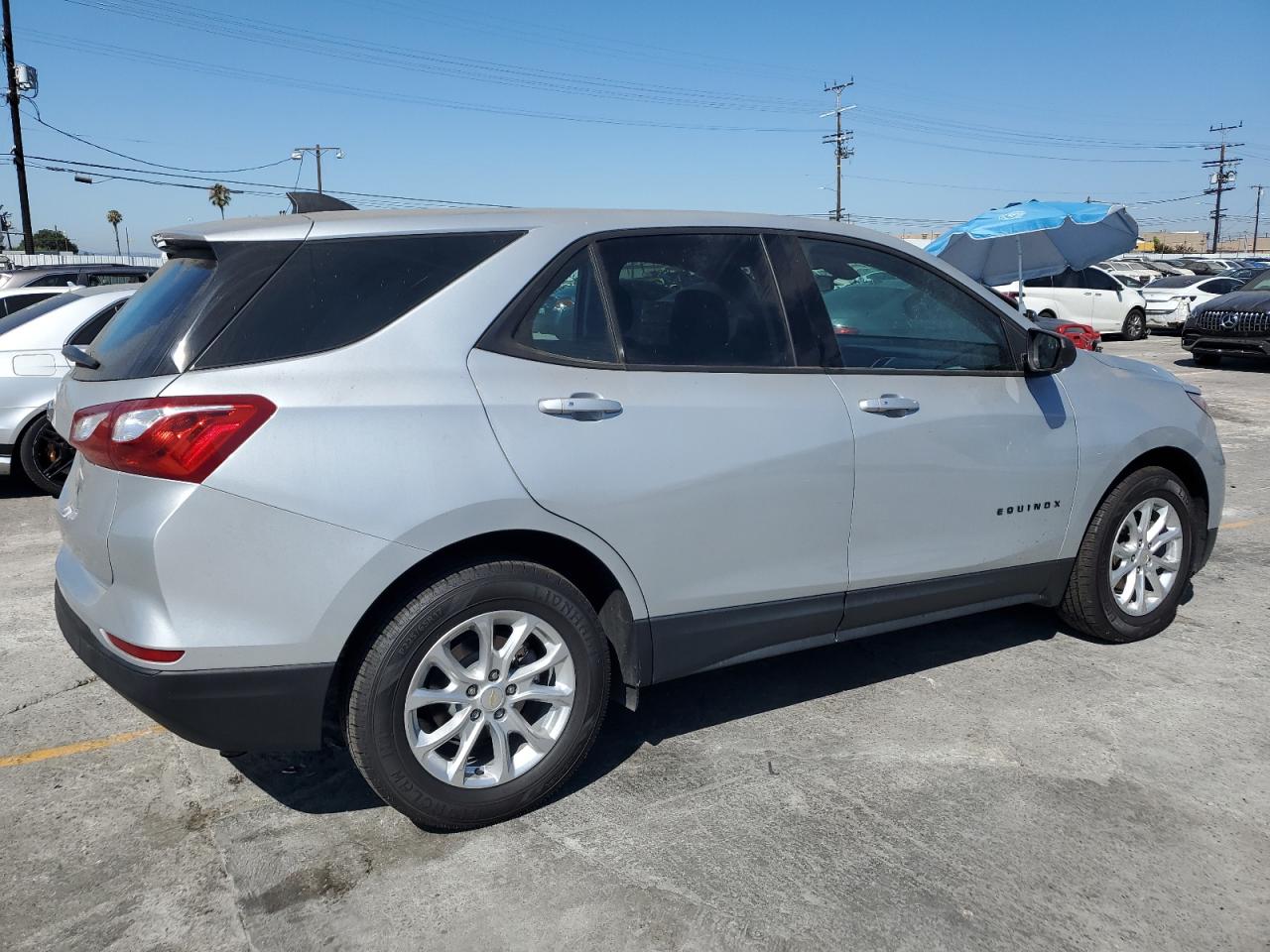 2019 Chevrolet Equinox Ls silver null gas 2GNAXHEV4K6106116 photo #4