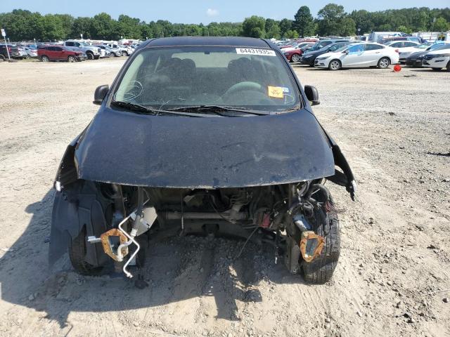  NISSAN VERSA 2015 Czarny