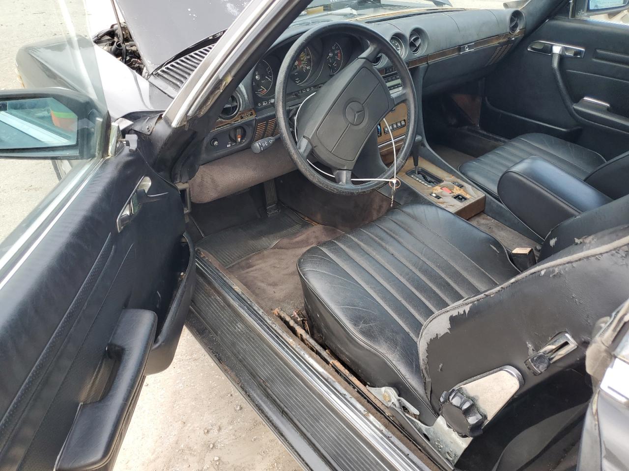 1987 Mercedes-Benz 560 Sl VIN: WDBBA48D0HA074043 Lot: 65358535
