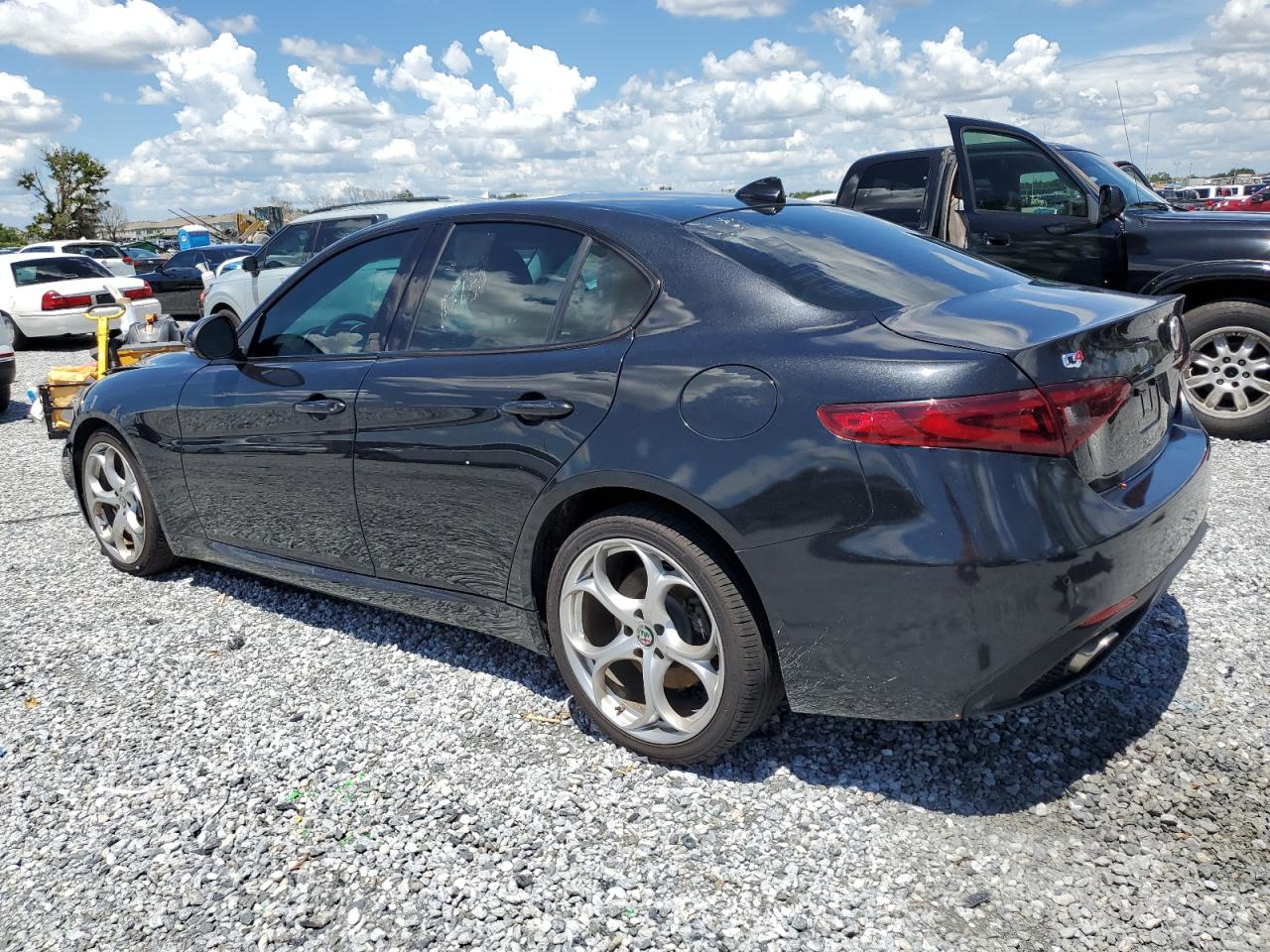 zarfaeen3j7588919 ZARFAEEN3J7588919 2018 Alfa Romeo Giulia Ti Q4