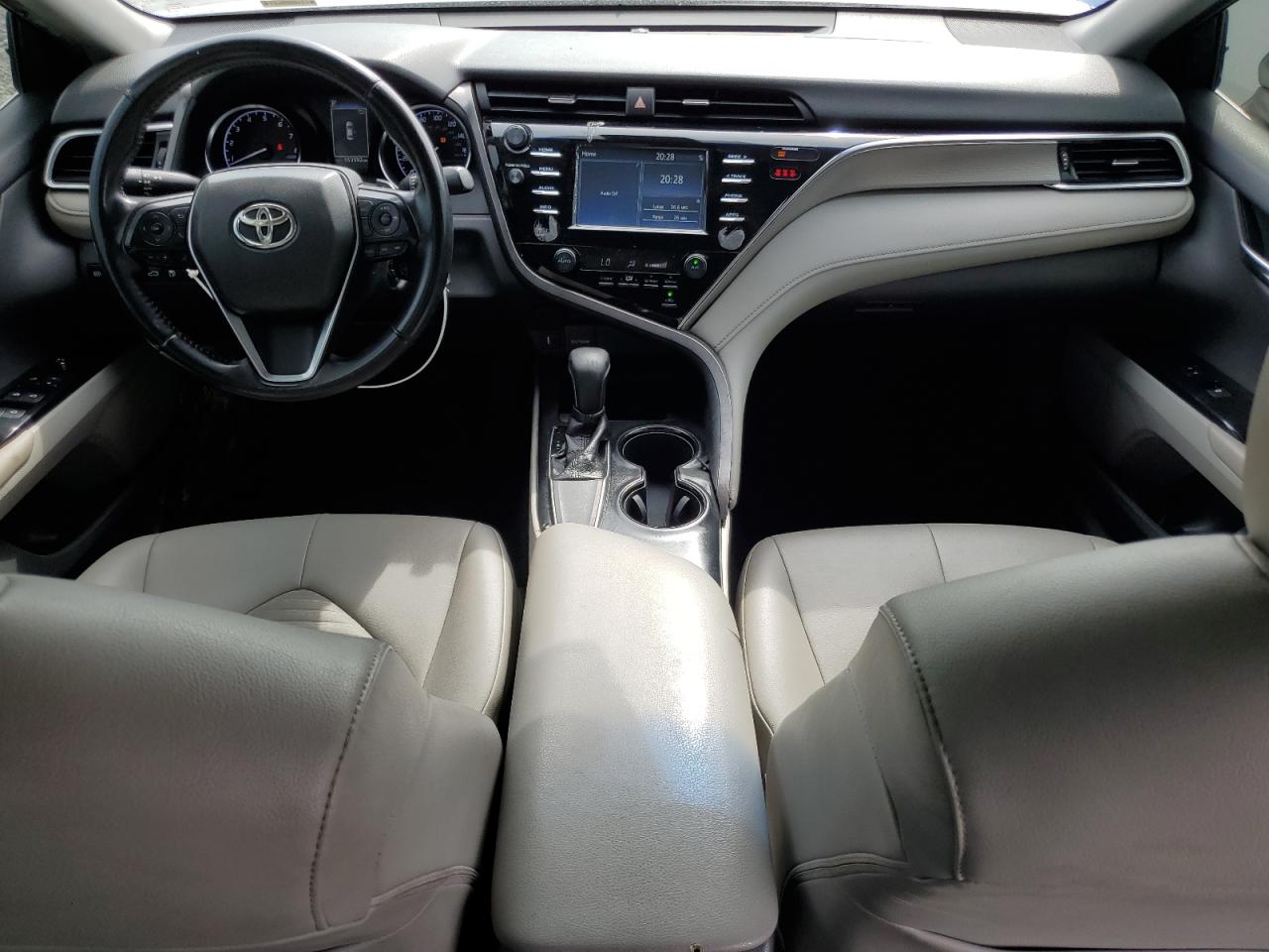 2018 Toyota Camry L VIN: JTNB11HK5J3025456 Lot: 65581105